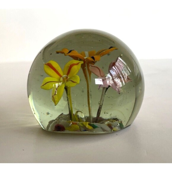 Murano Art Glass Paperweight Star Gazer Lily - Picture 7 of 13